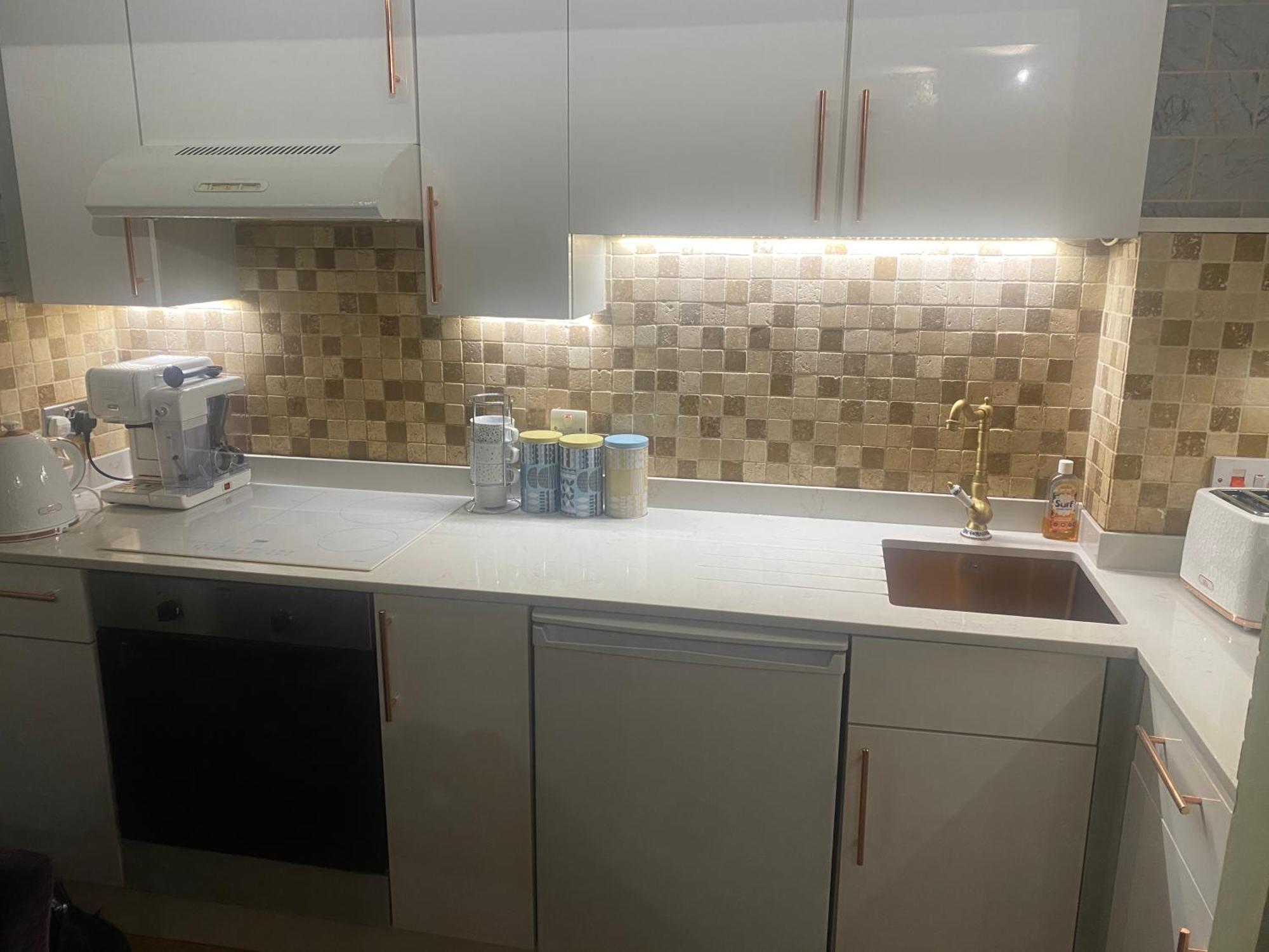 Quiet Lower Floor 2 Bed City Apartment With Private Patio Garden Bath Exterior photo