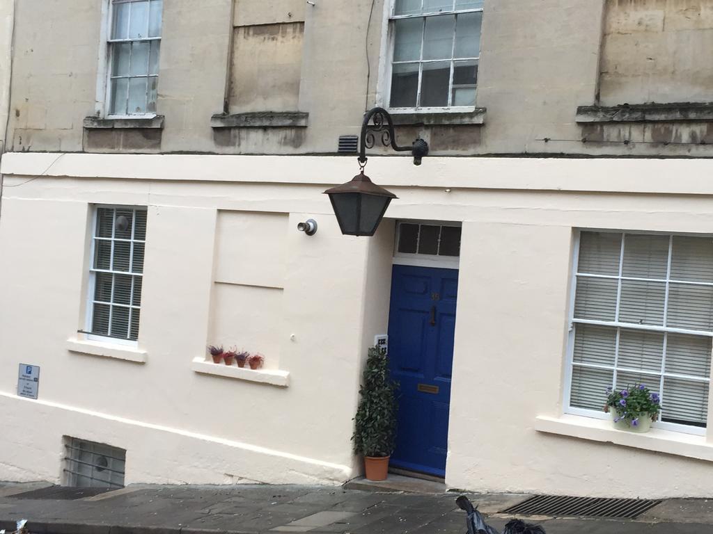 Quiet Lower Floor 2 Bed City Apartment With Private Patio Garden Bath Exterior photo